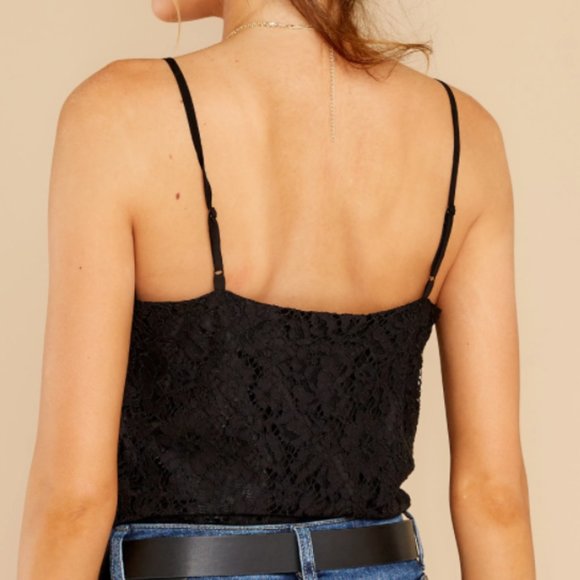 | wayf • spotlight lace crossover bodysuit • size medium | - Picture 5 of 5